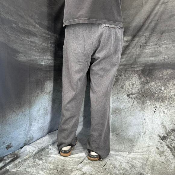Gray Nike Sweat pants swoosh logo size L thrashed out loose fit - Picture 4 of 7